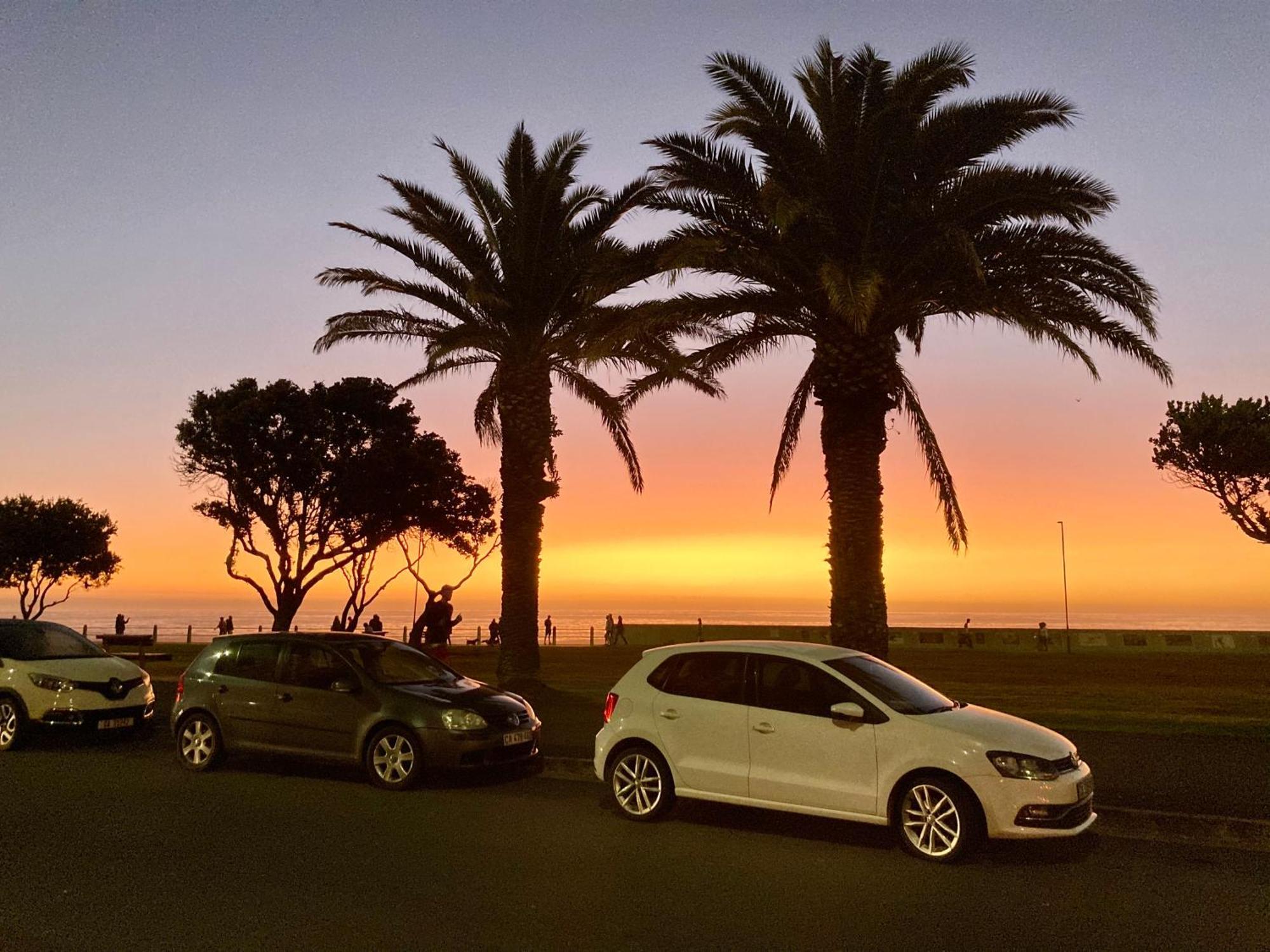 Family-sized Gem Near Apartment Cape Town